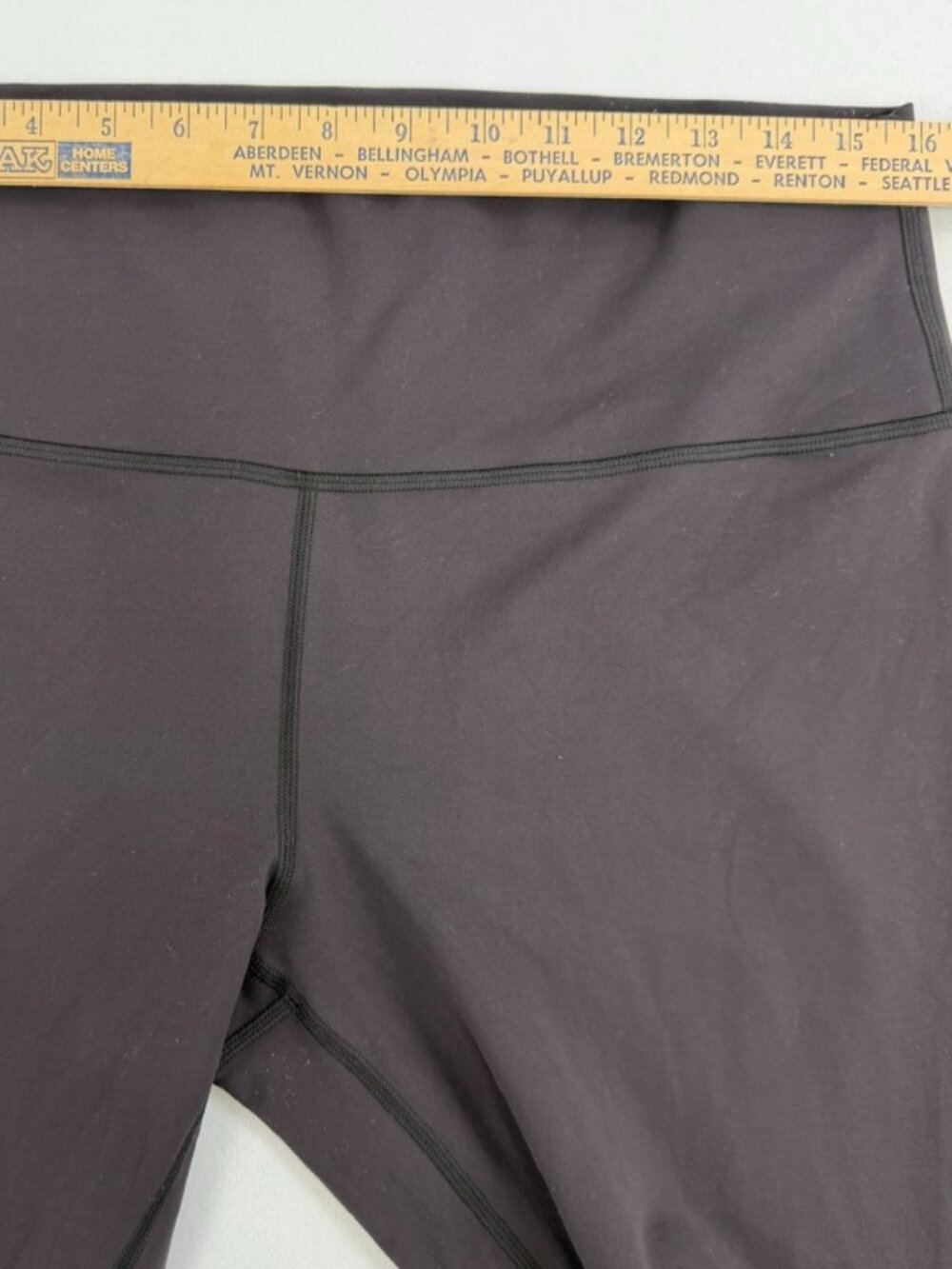 Lululemon High Rise 7/8 Leggings Black Size 6 - Picture 8 of 9